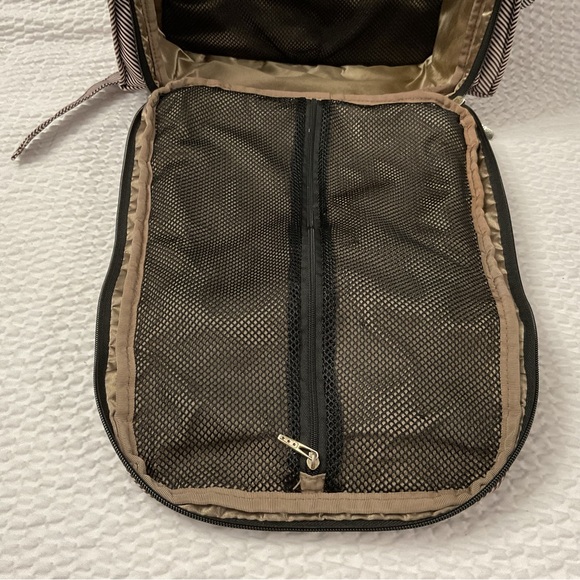 JuJuBe Be Right Back Chevron Patterned Queen of the Nile Diaper Bag Backpack - Picture 10 of 16